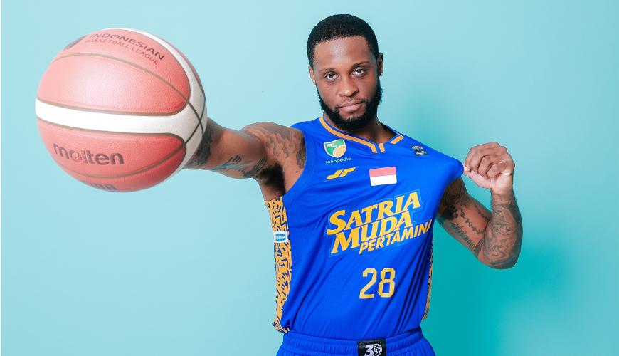 Quickly fit Elgin Cook!